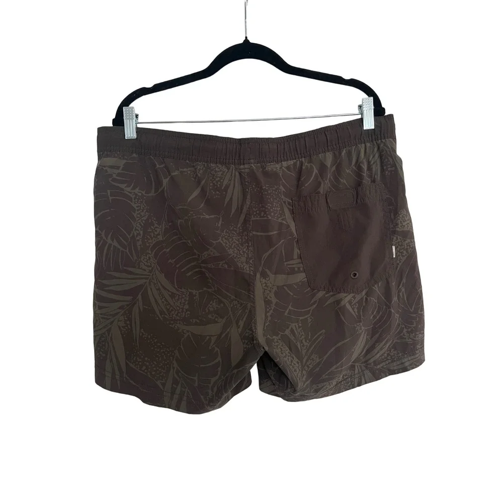 Vuori Kore Shorts Mens XL Brown Tropical Leaf 5 Inseam Lined Board Shorts